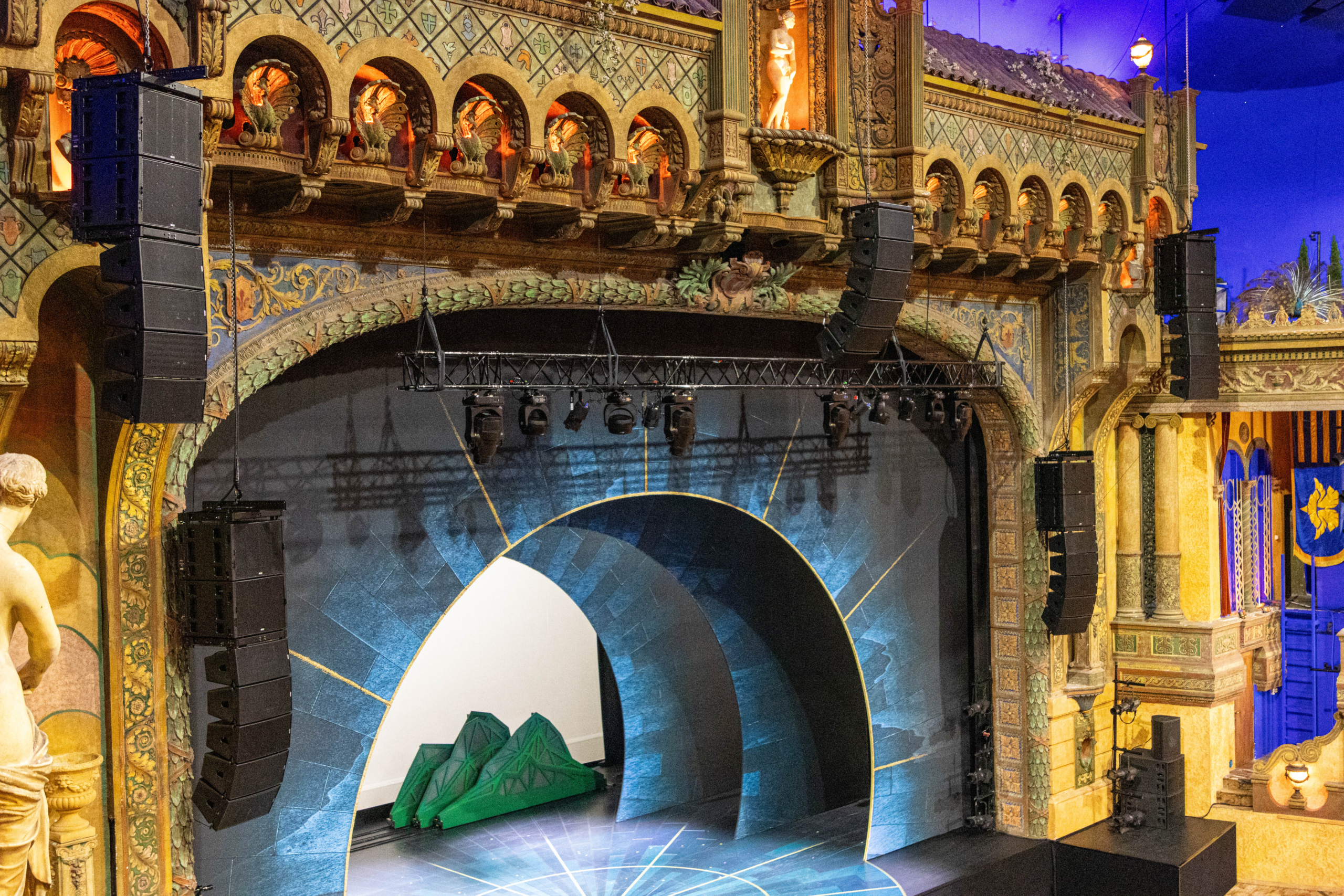 Captivate AV deploy NEXO at Sydney’s Capitol Theatre for ‘Peter and the Starcatcher’