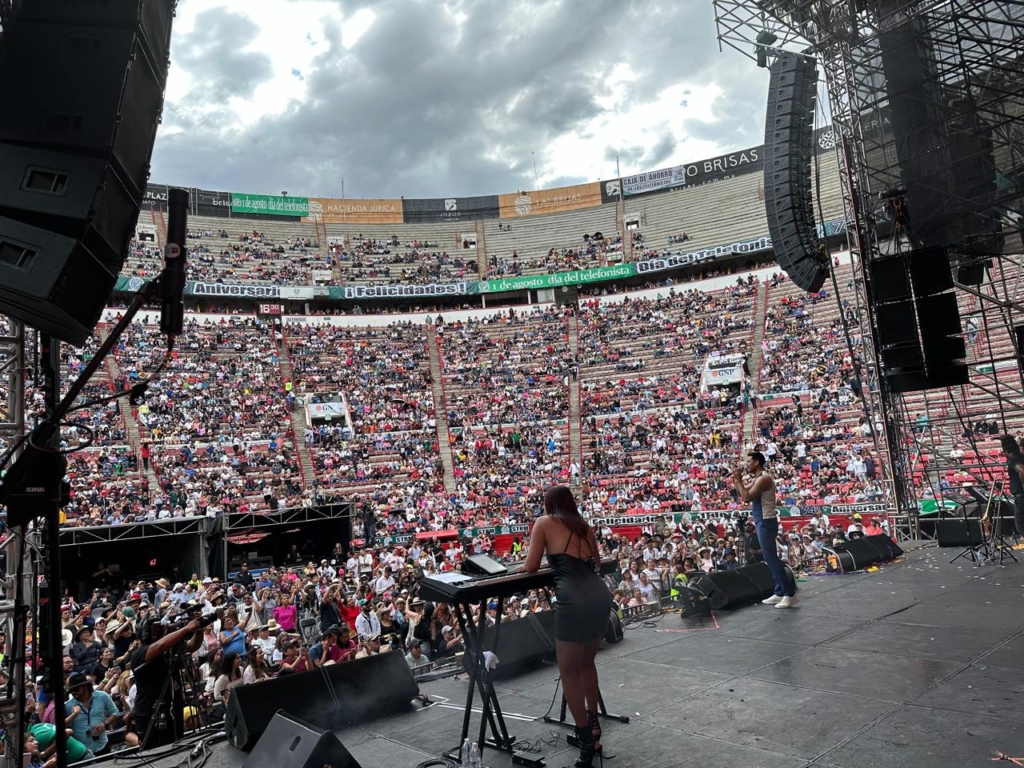 Telephone Workers Union calls on NEXO STM for Plaza de Toros festival in Mexico City