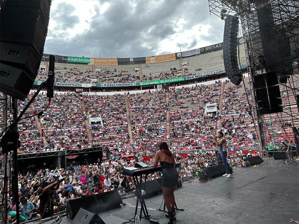 Telephone Workers Union calls on NEXO STM for Plaza de Toros festival in Mexico City