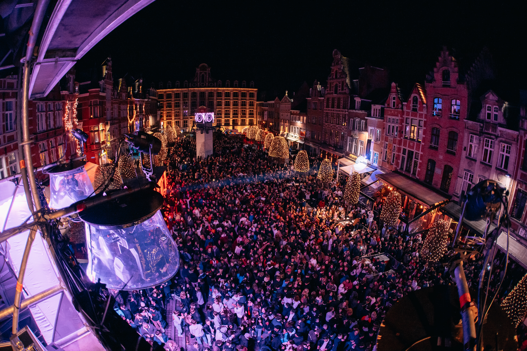NEXO STM powers an outdoor Belgian mega-club for 10,000 people