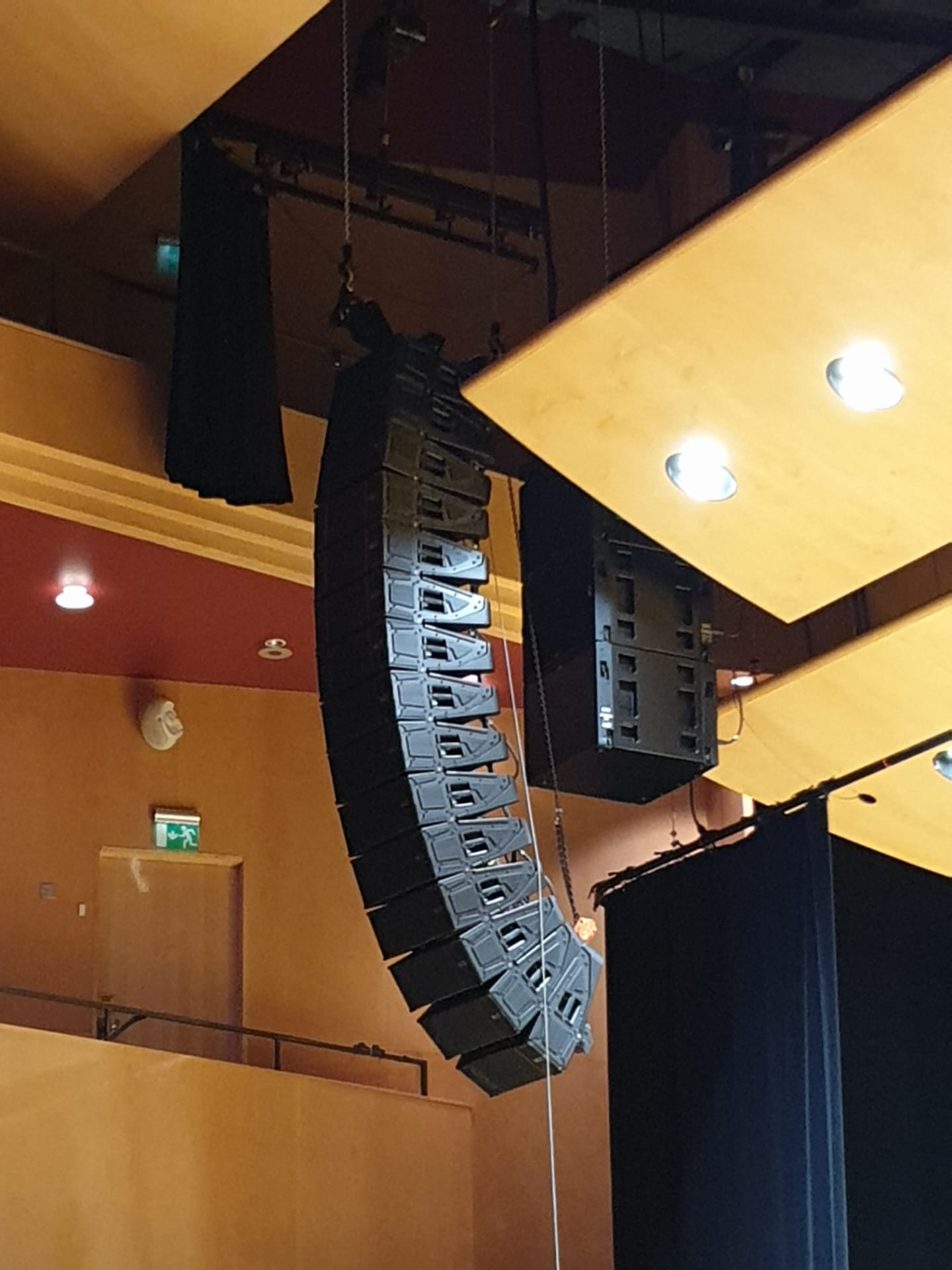 ヴェステロースコンサートホールにスウェーデン最大のSTMシステムを設置