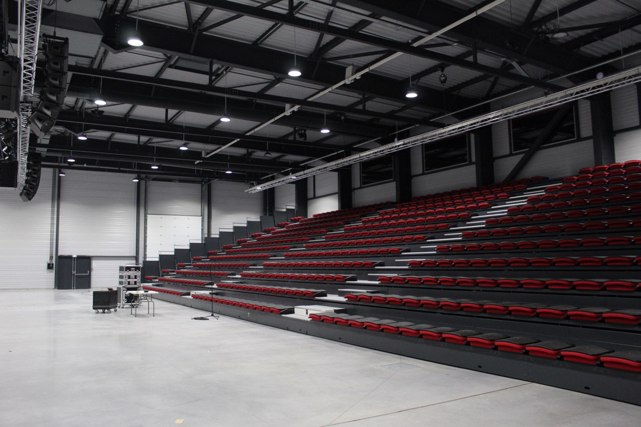 GEO M LINE ARRAYS FOR SAVOIE EXPO AUDITORIUM