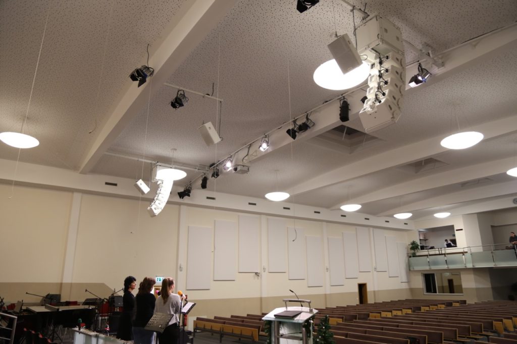 ALL-WHITE GEO M10 FOR GERMAN CHURCH