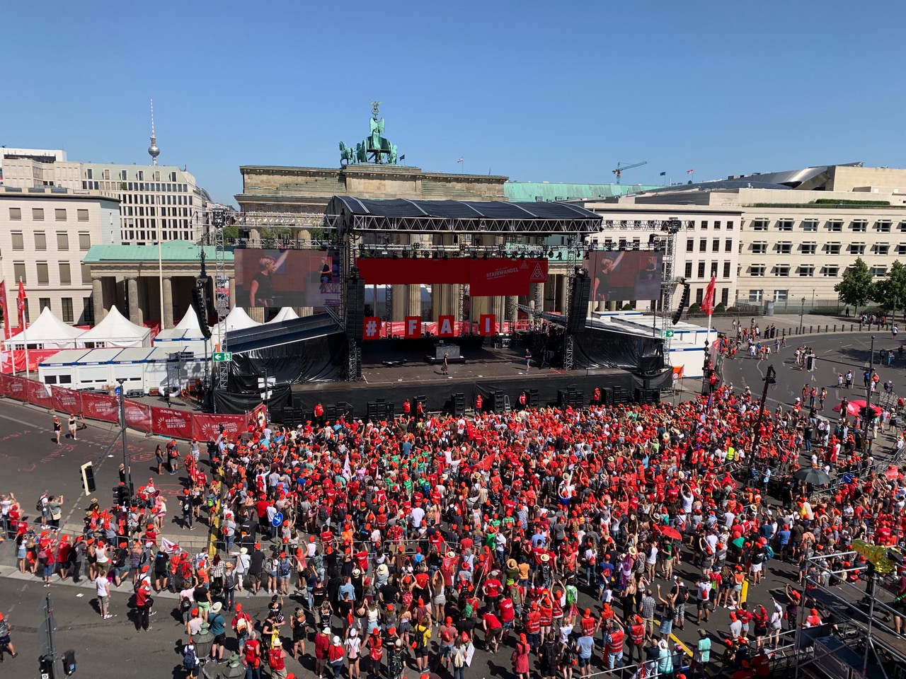 STM AND GEO LINE ARRAYS FOR RALLY OF 50,000