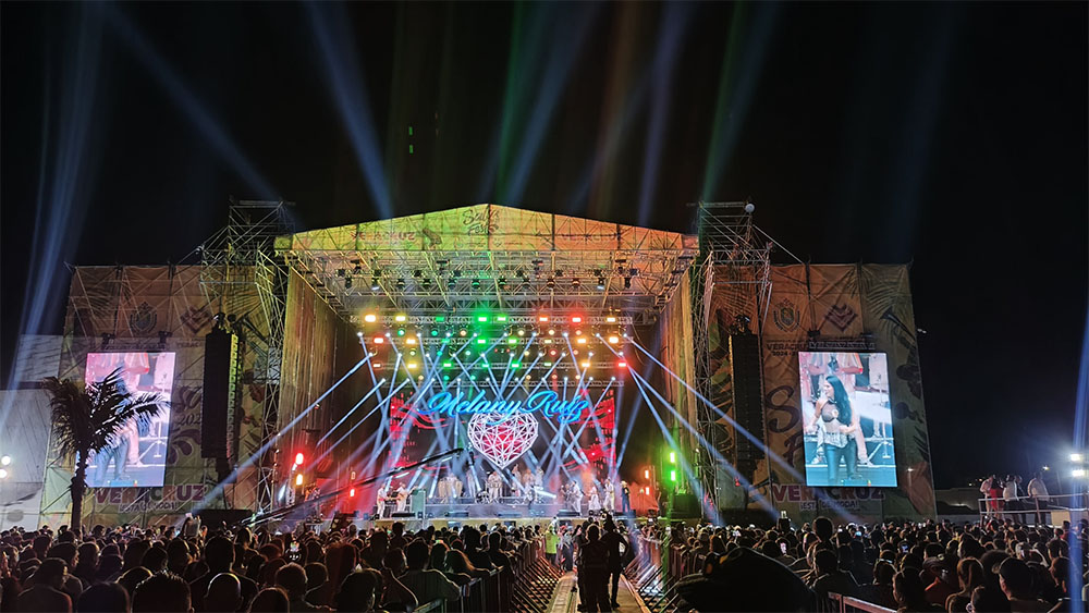 NEXO STM powers a salsa festival for 200,000 people in Boca del Rio