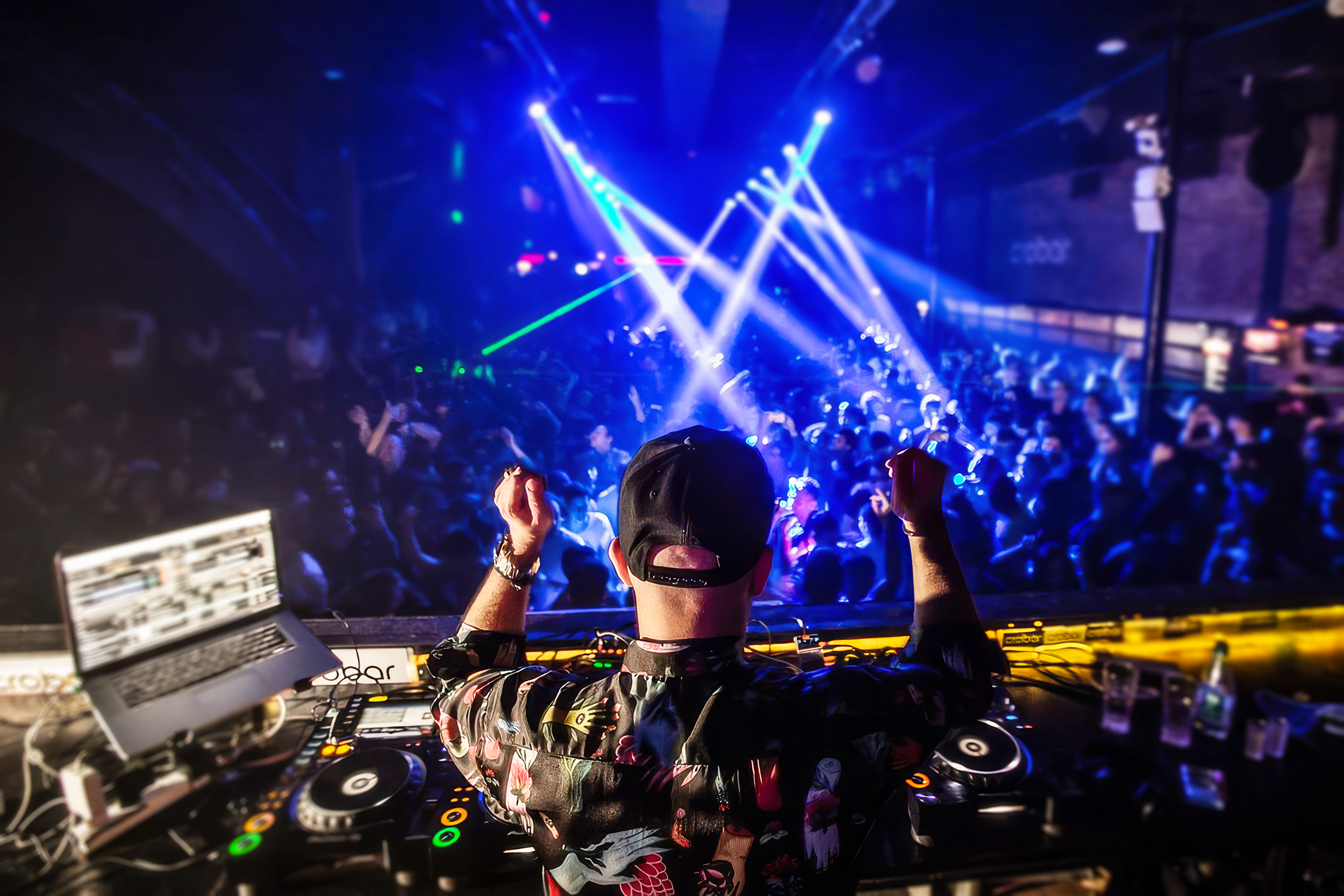 NEXO Alpha+ replaces a line array to upgrade sound at a legendary Buenos Aires club