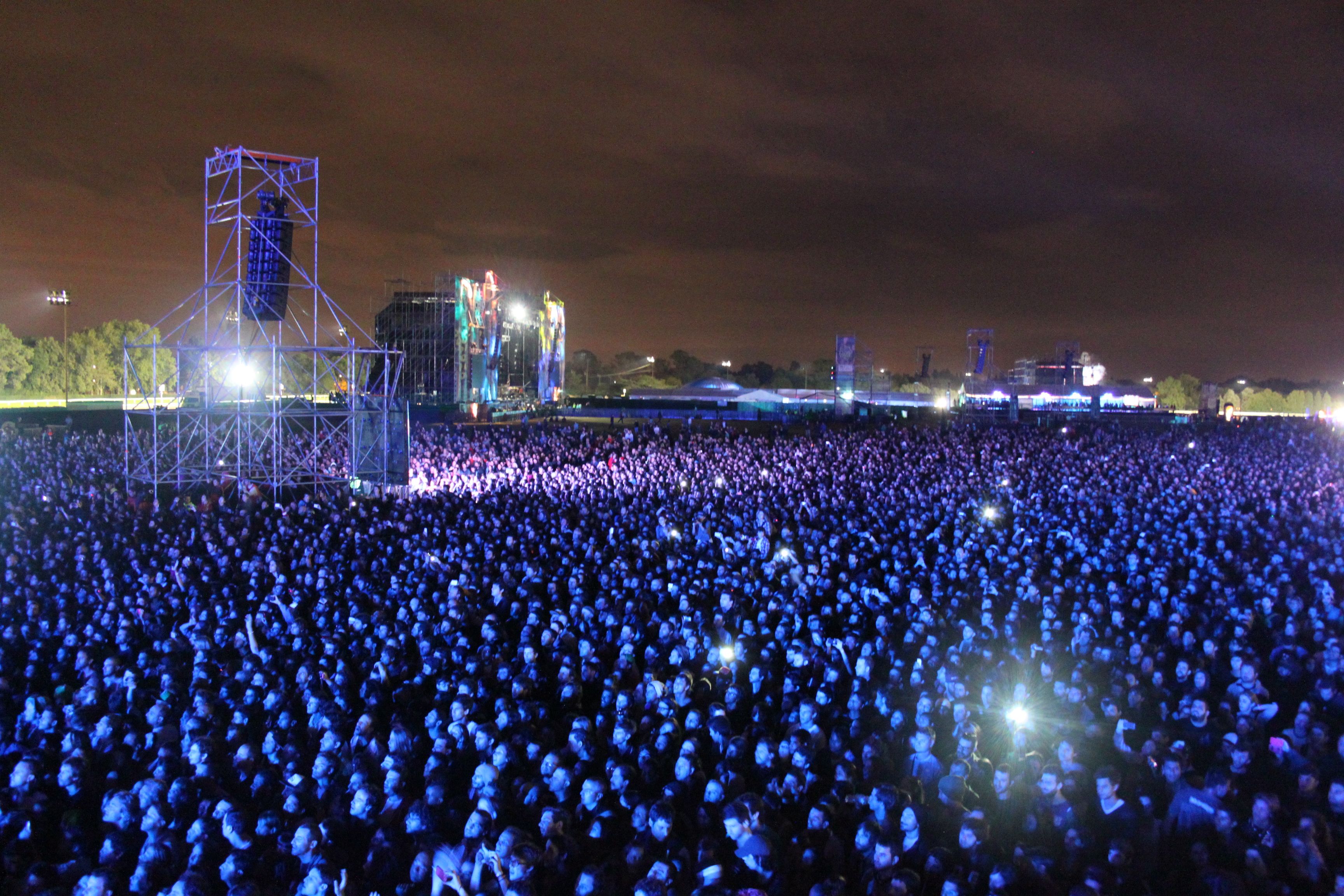 LOLLAPALOOZA DELAYED BY STM!